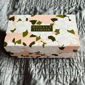 Mohala Eyewear x Fighting Eel sunglasses box. Beautiful bougainvillea print.